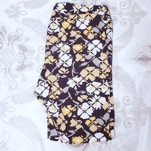 LuLaRoe Tall and Curvy Legging